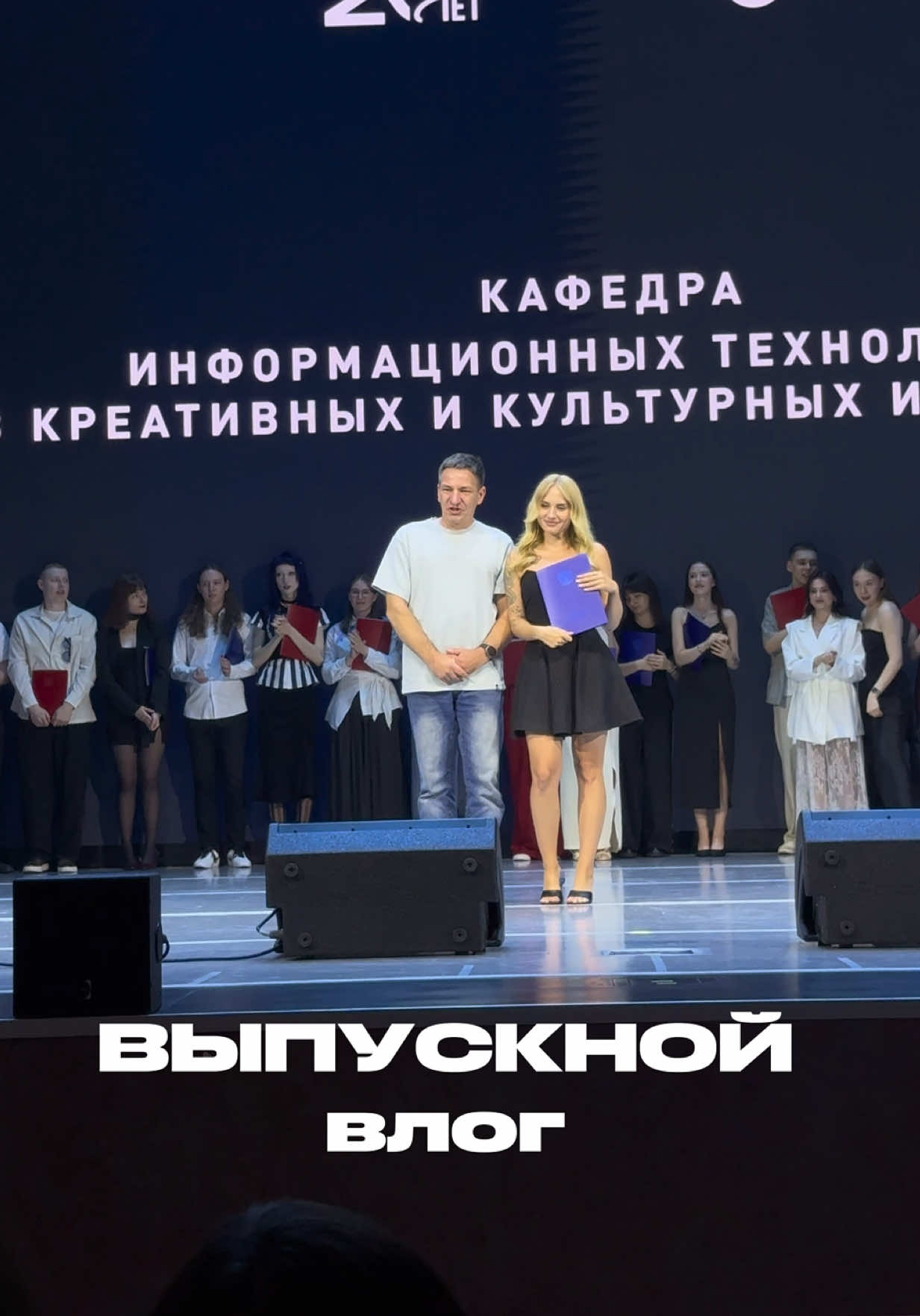 @поликs