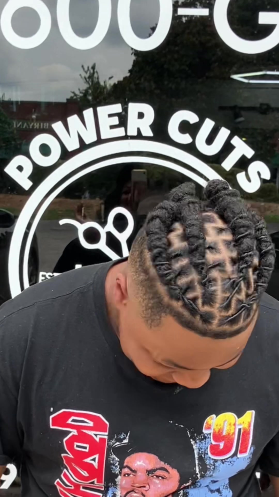 @Hairbykham