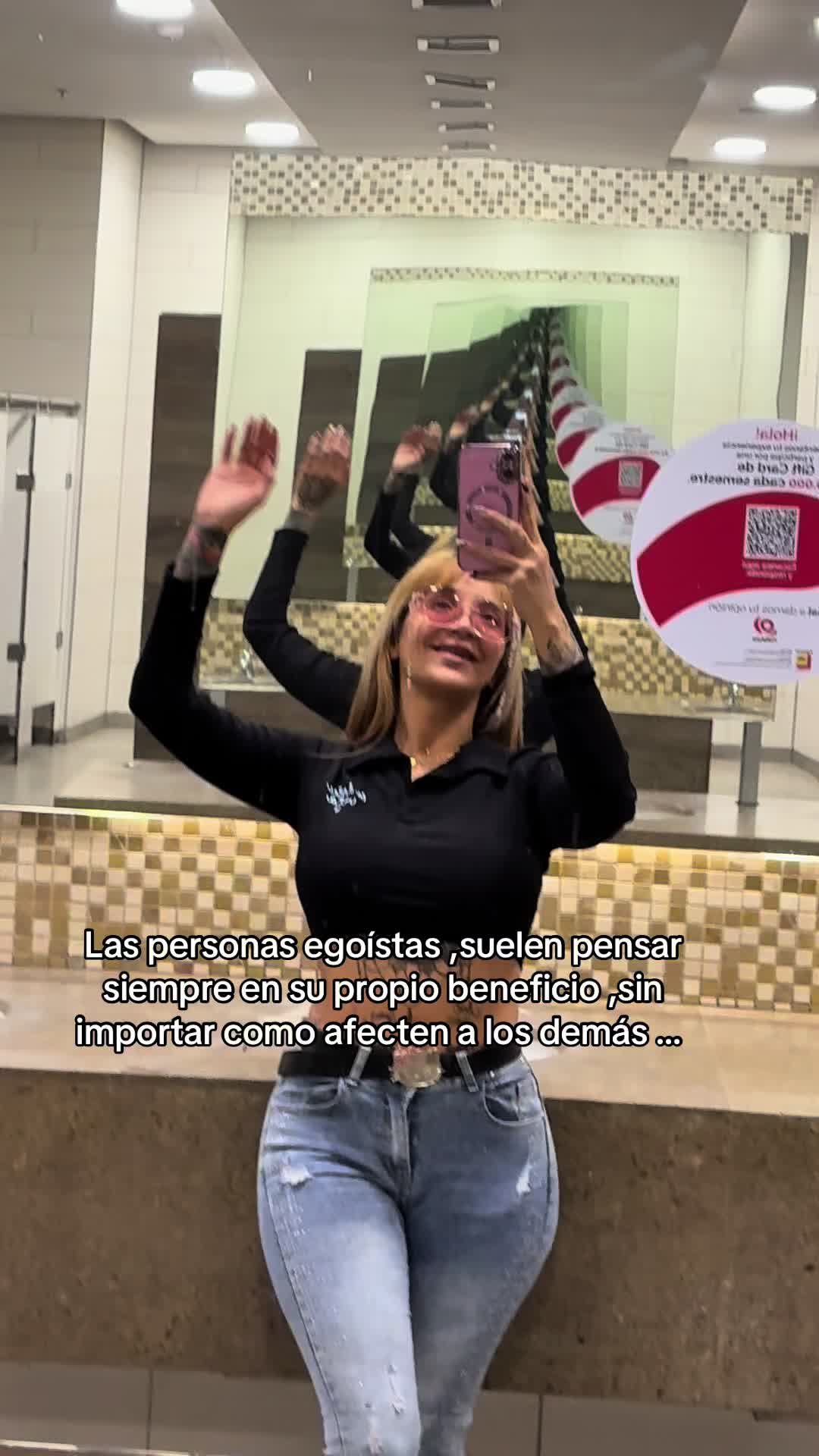 @Victoria Monroe