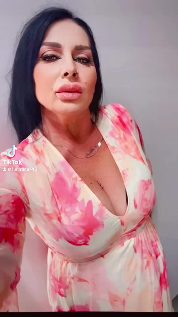@lunatica743