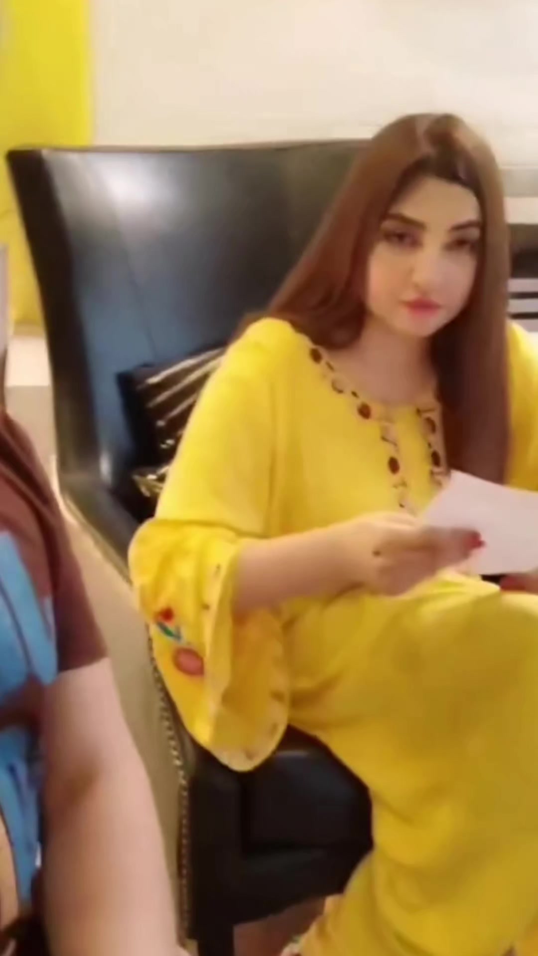@𝗦𝘁𝗮𝗿_𝗠𝘂𝘀𝗶𝗰