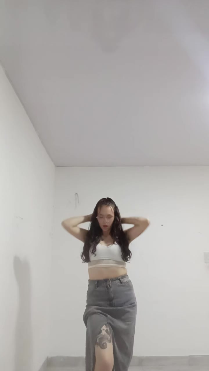 @Jenny Pinz&oacute;n