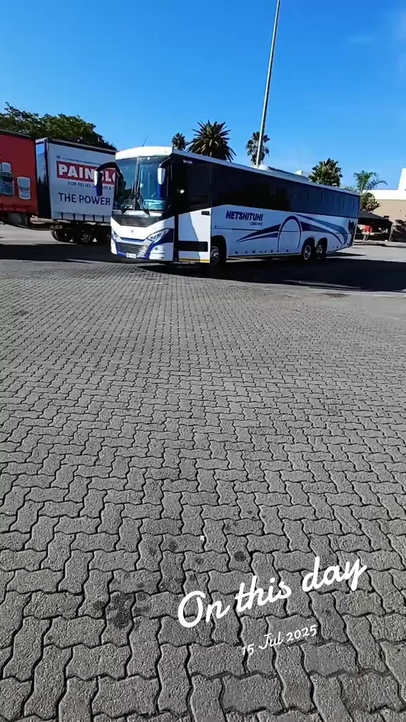 @SA to Africa Bus spotting