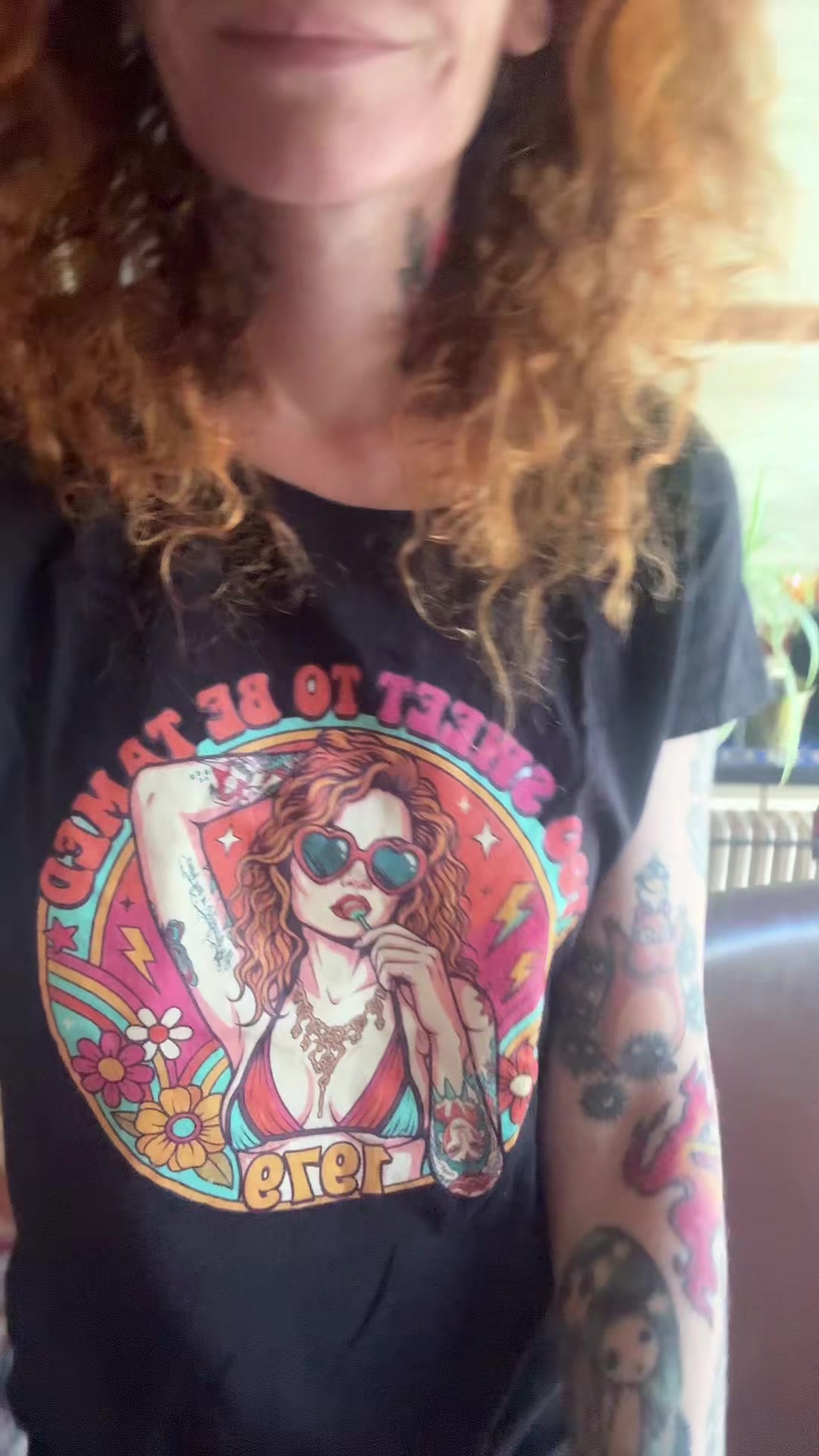 @Curlyhairwithtattoos