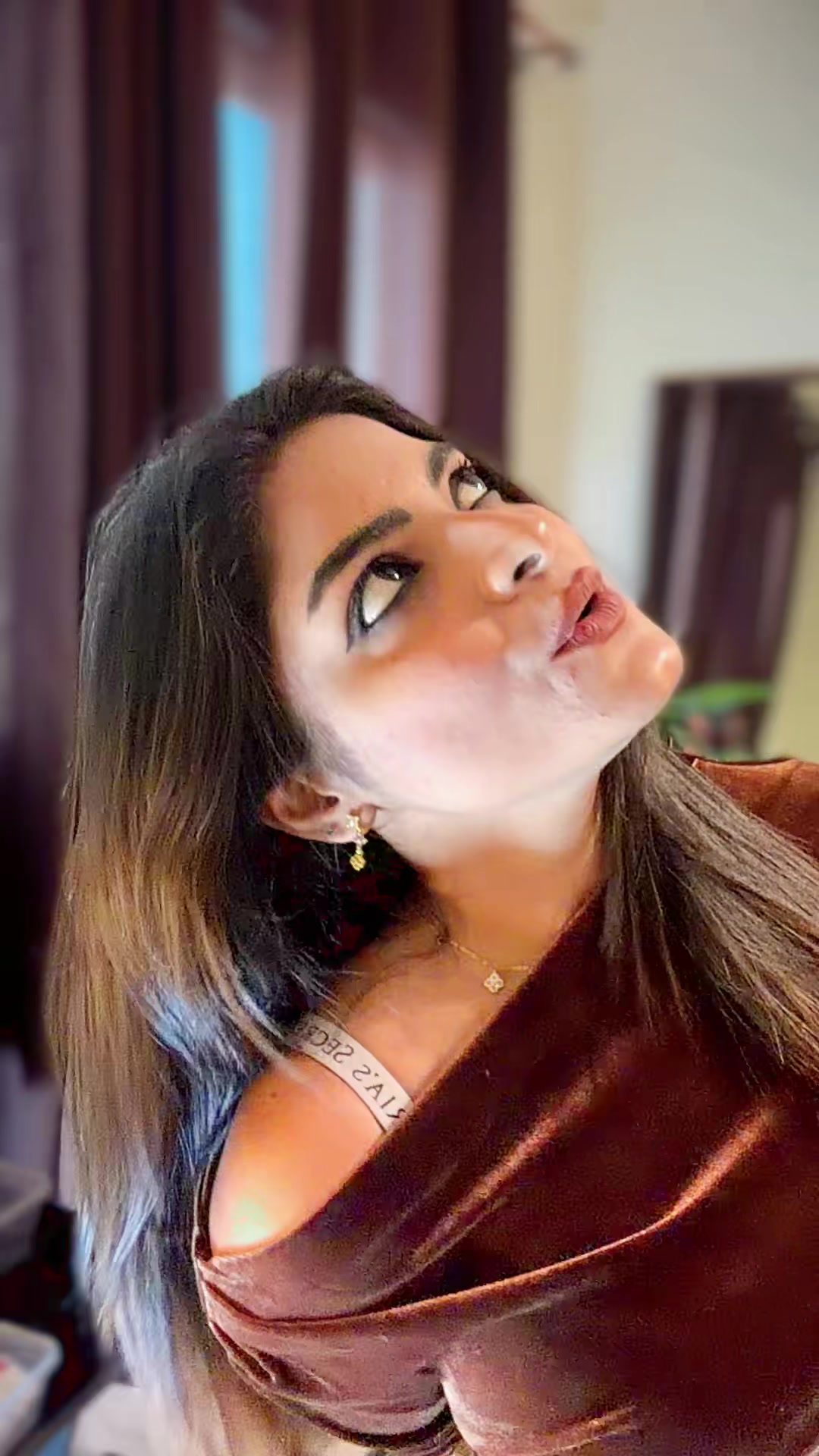 @chayaschu