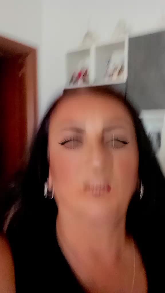 @chiara ❤️👈