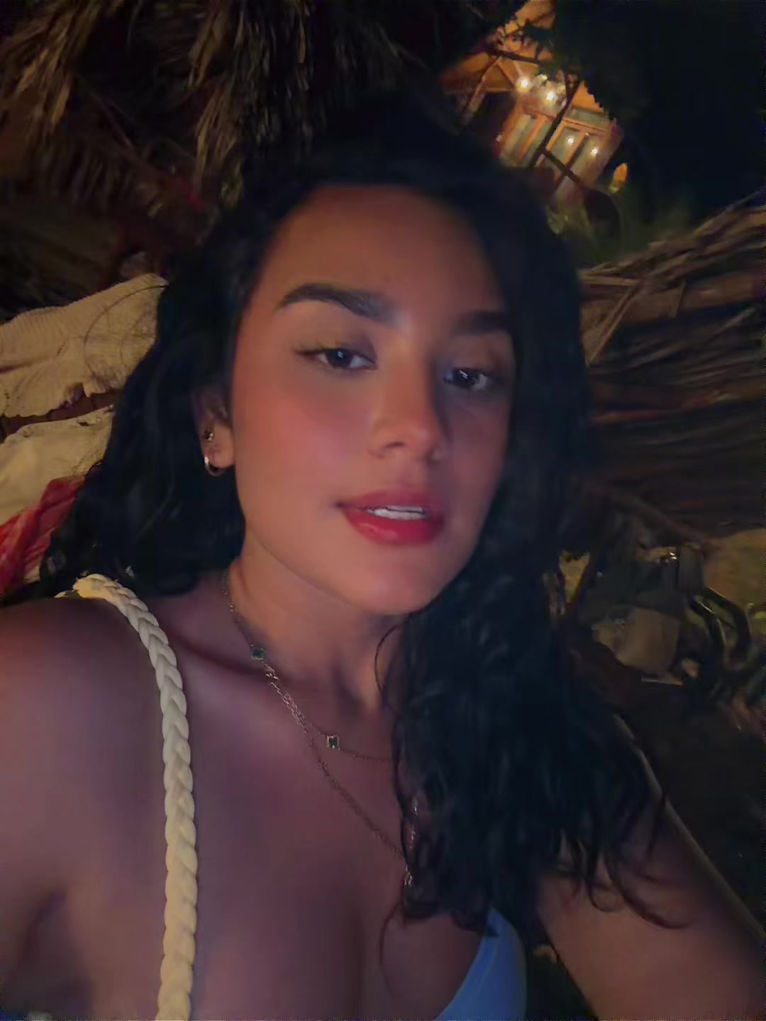 @Alejaaa