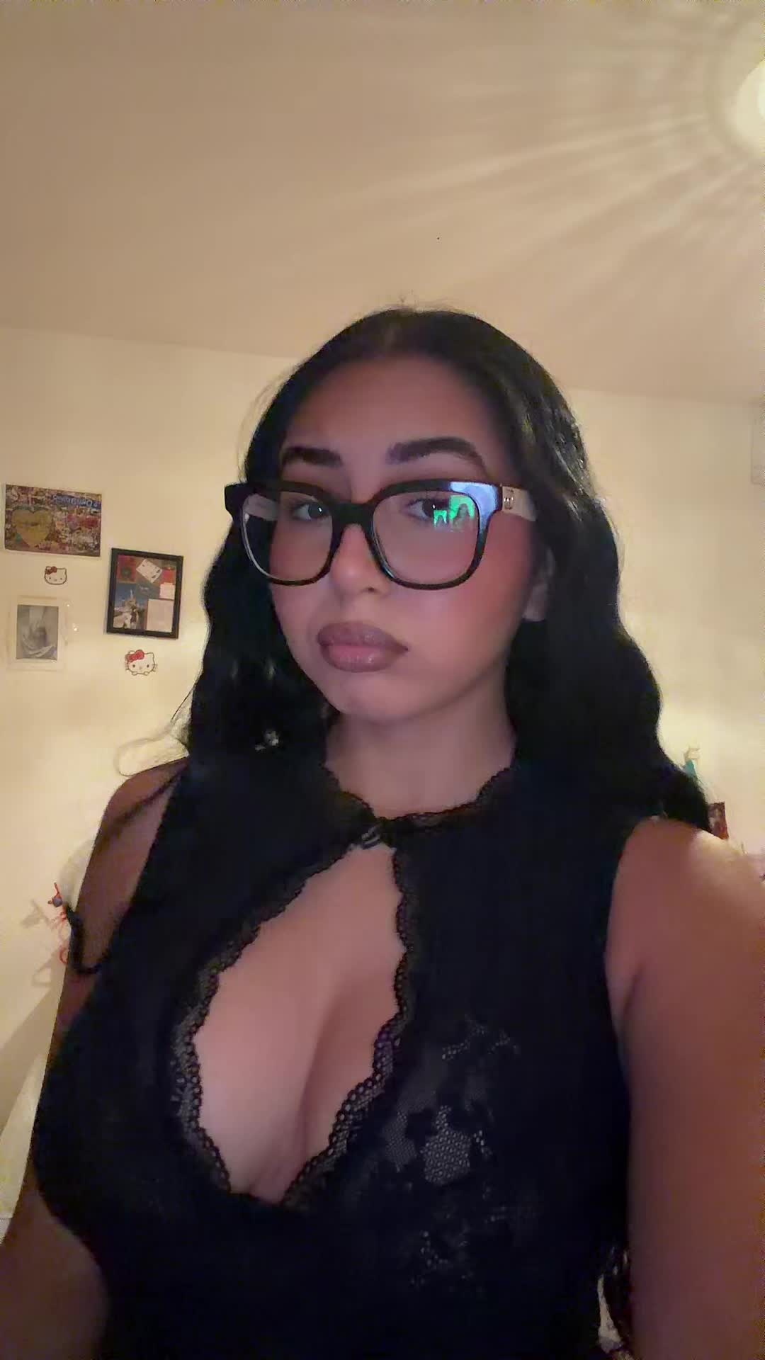 @missvalespam
