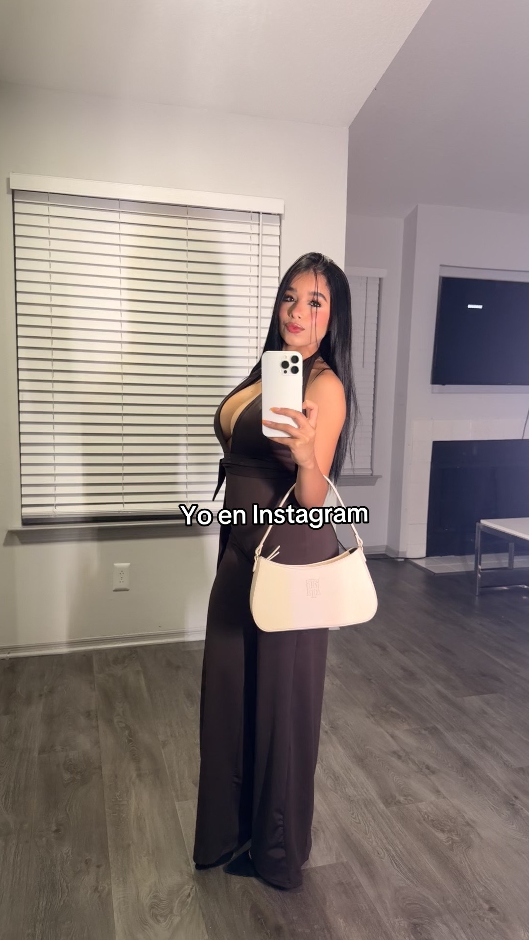 @Gabriela