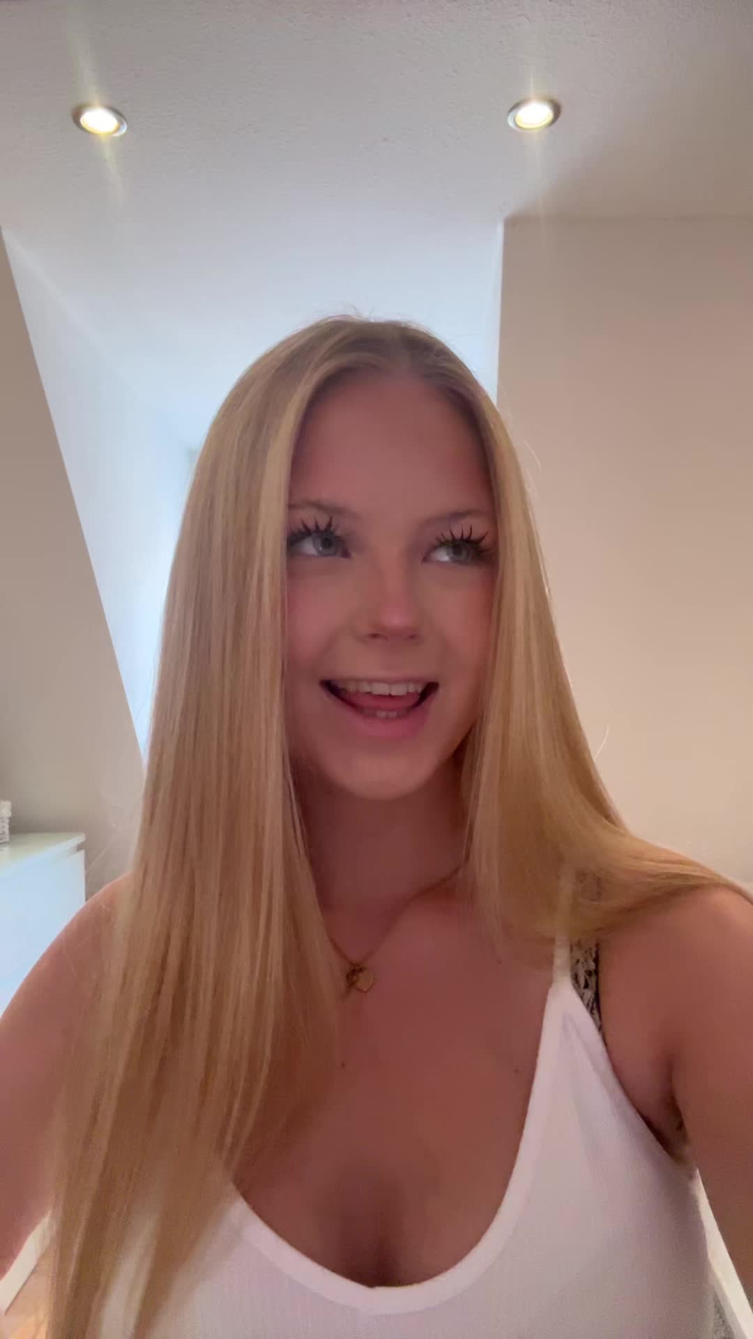 @fenja&lsquo;