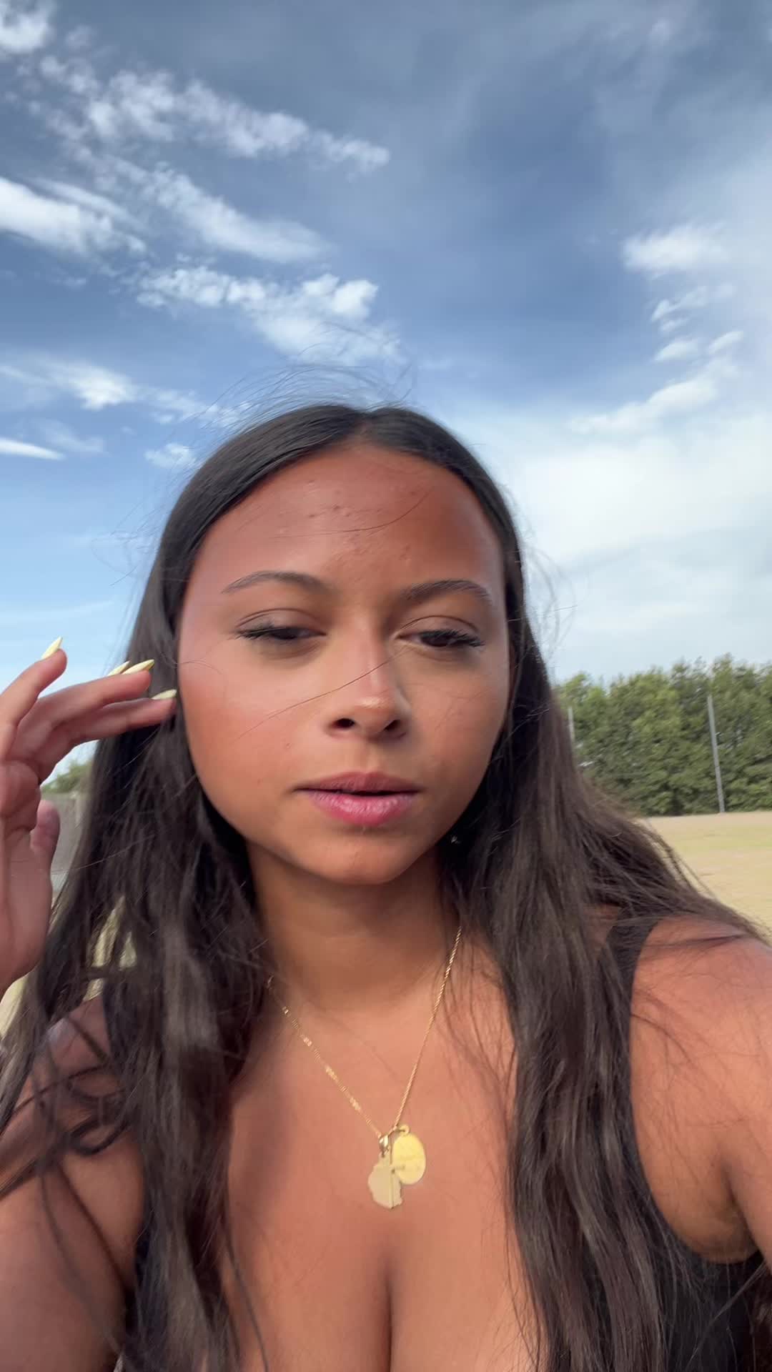 @léalynne