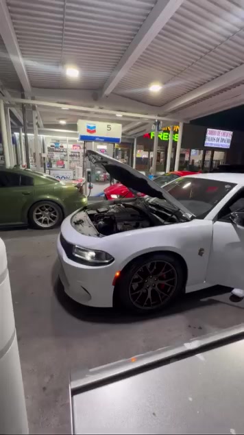 @hellcat_ken