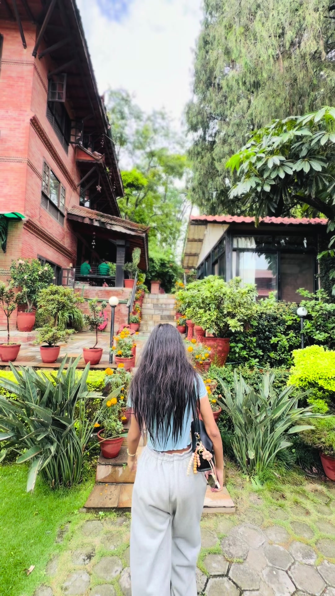 @SARUNAA🫶