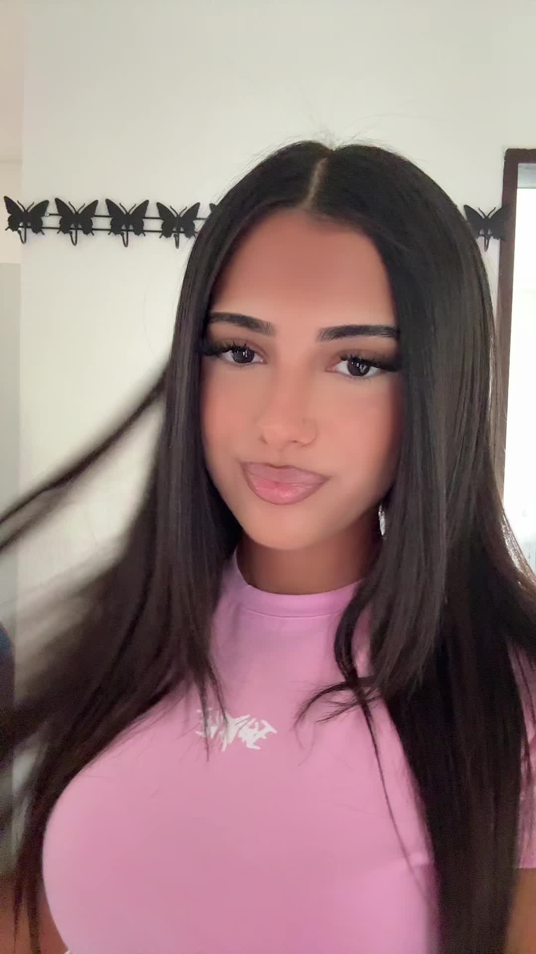 @𝐀𝐳𝐫𝐨𝐬𝐡