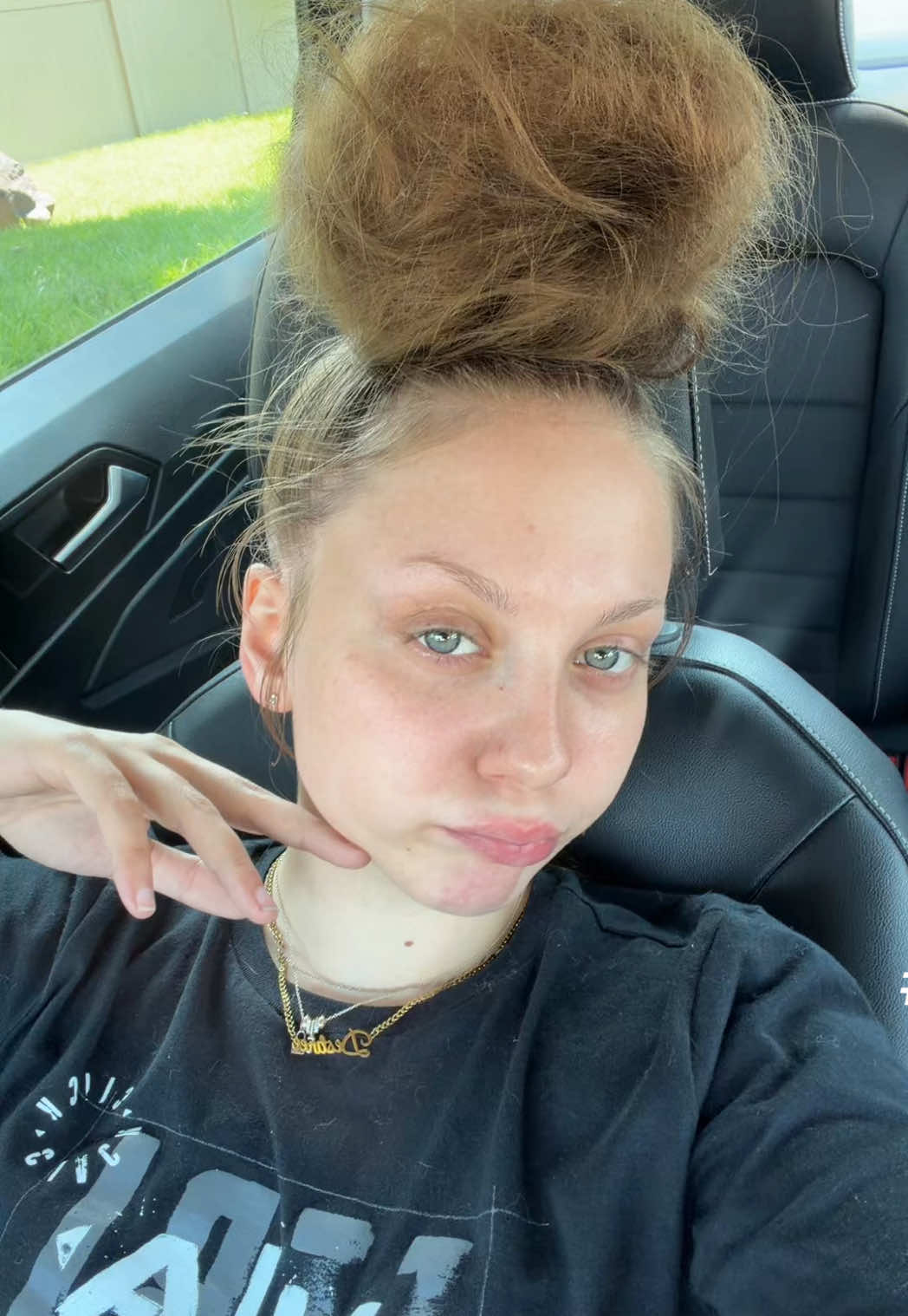 @Destinee🦋