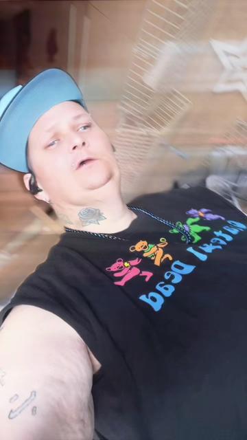 @🏳️&zwj;⚧️TRAYTRAY🏳️&zwj;🌈❌🍃💨