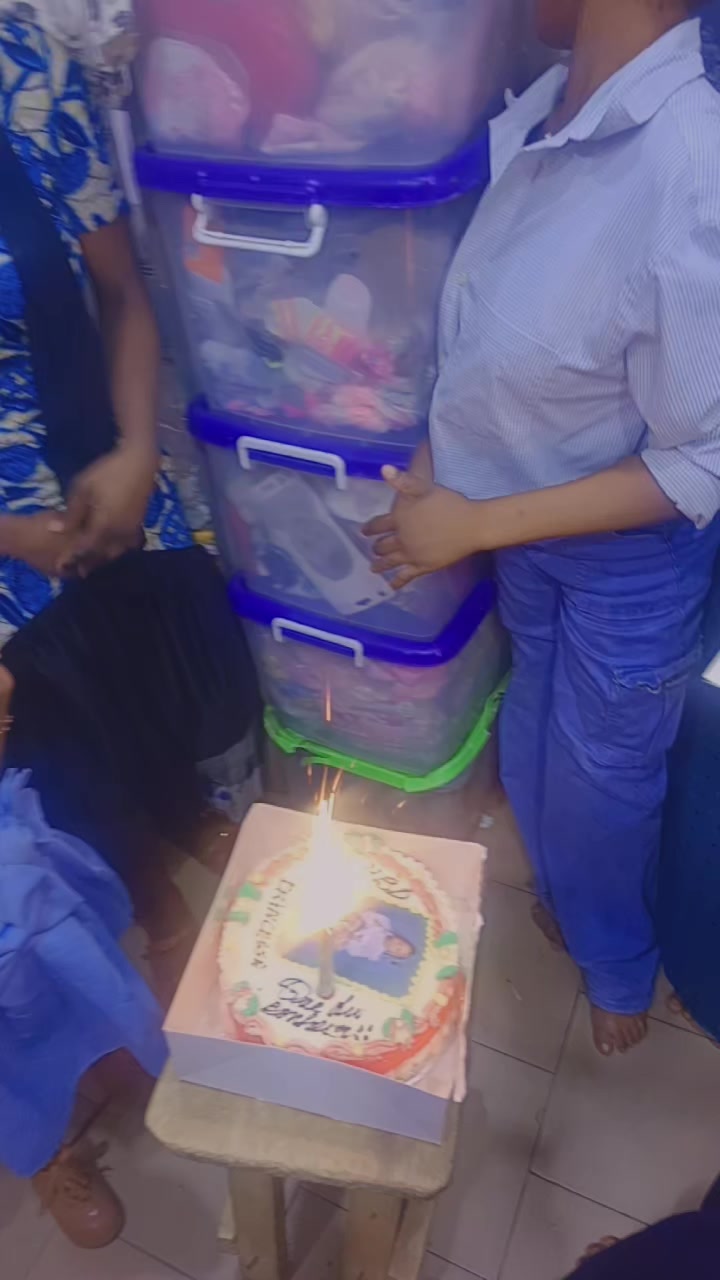 @Mayowa Oluwadunni Oyebamiji