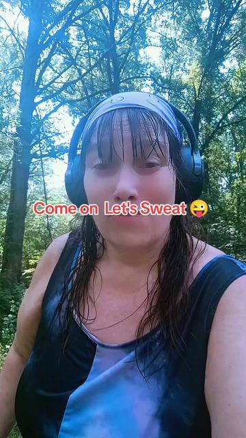 @YaYaPriestess_CrazyPaisleyLady