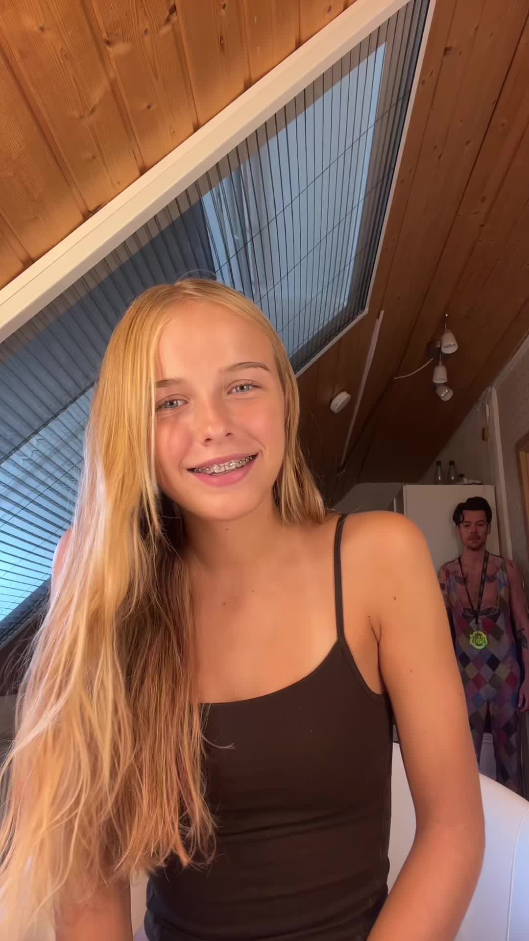 @Lena