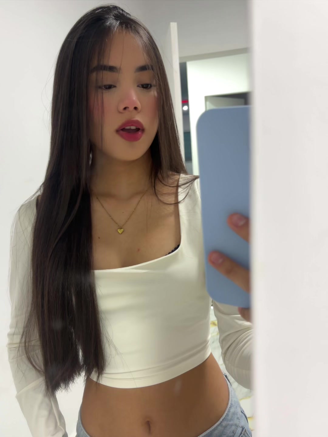 @𝑬𝒎𝒊𝒊𝒊