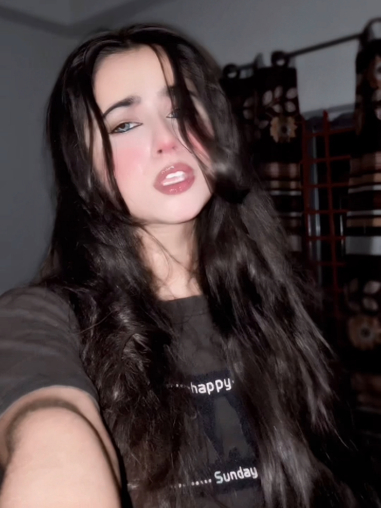 @𝄟⃝ 𝗦𝗮𝗿𝗮✮⃝ 𝗔𝗹𝗶 𝄟𝄟