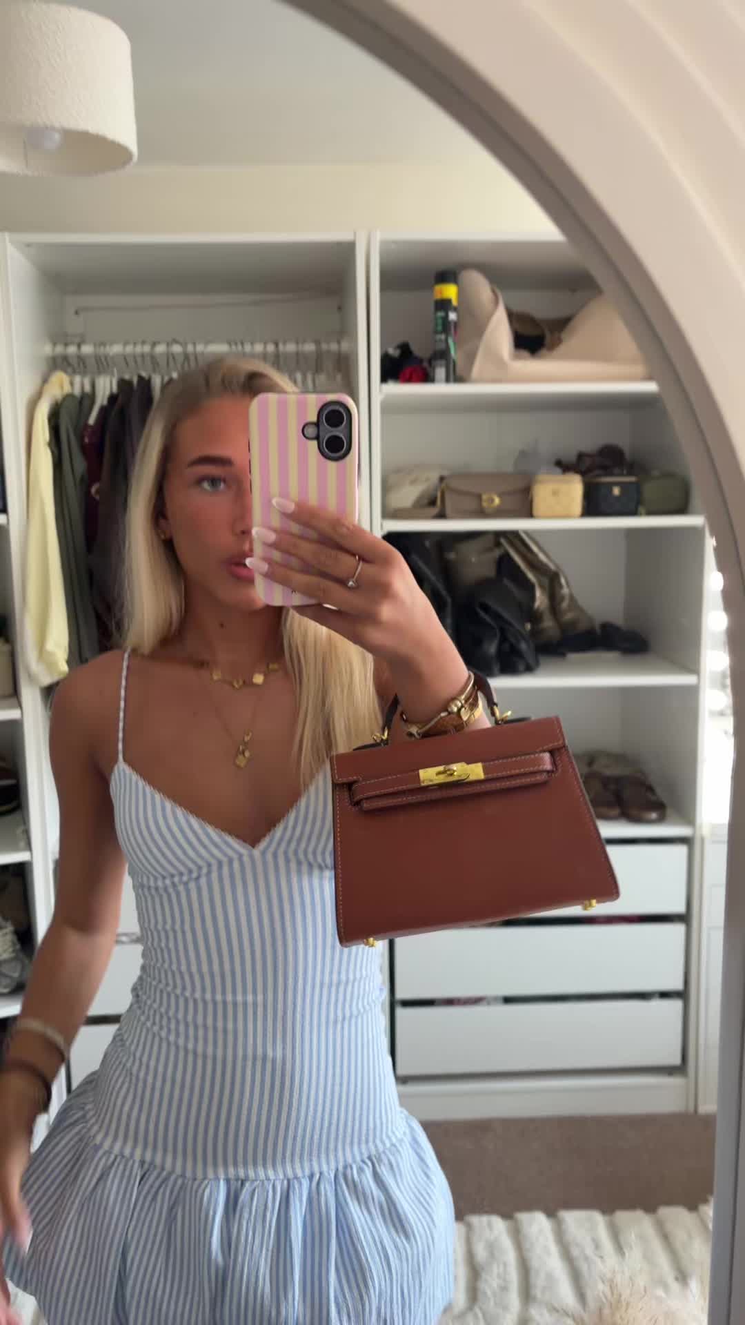 @elliebedford2.0