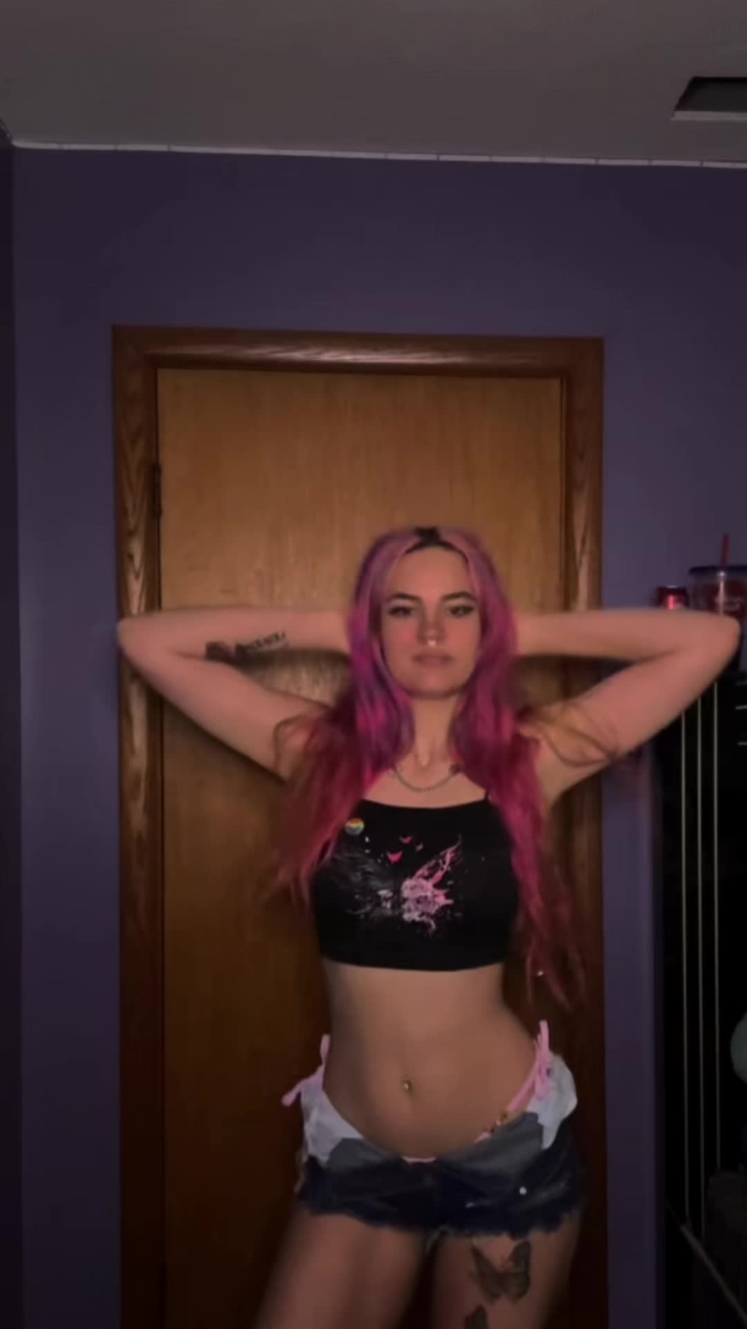@𝕮𝖆𝖗𝖑𝖊𝖞 𝕭𝖚𝖑𝖑𝖔𝖈𝖐🧿