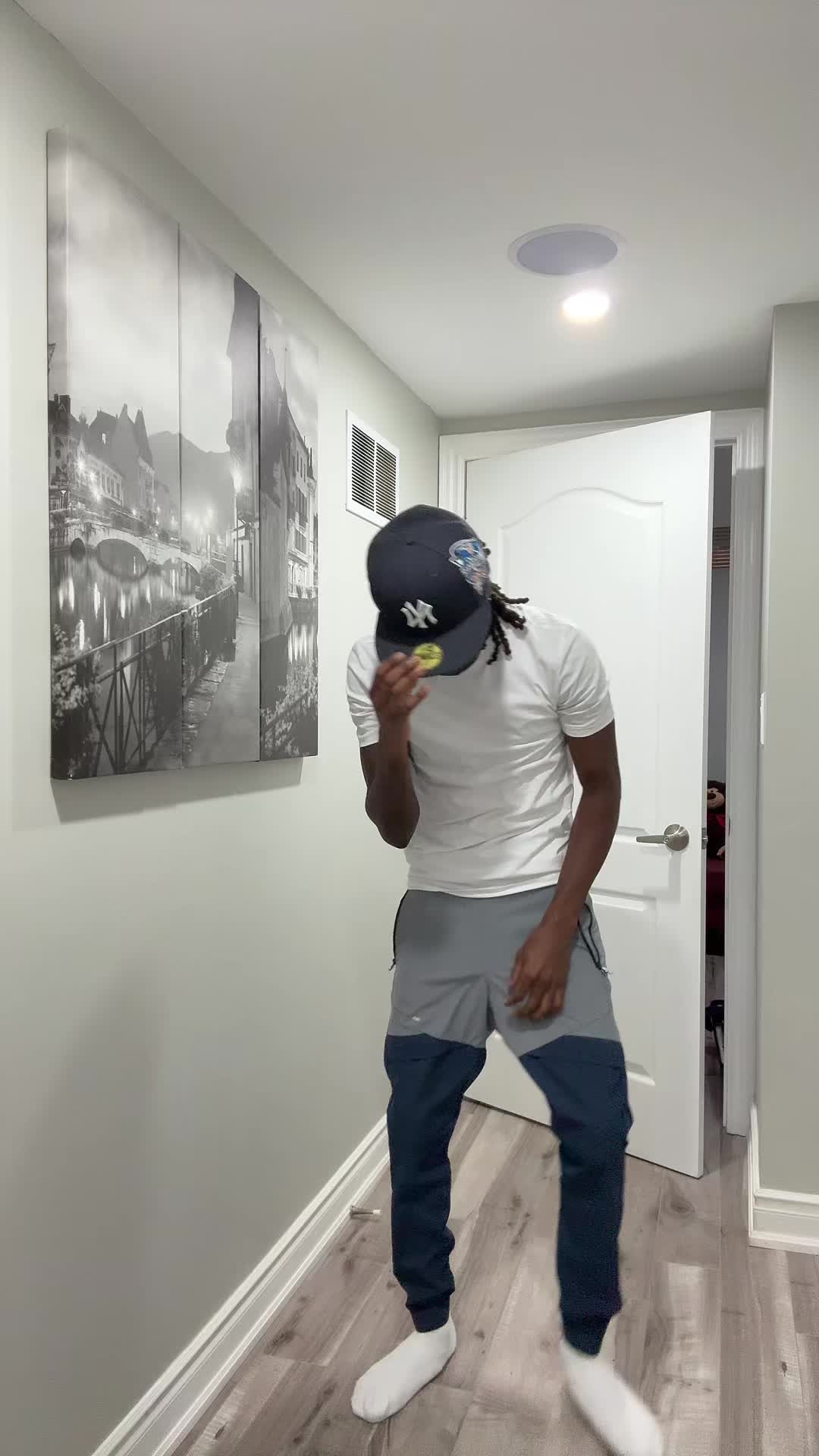 @Skinni