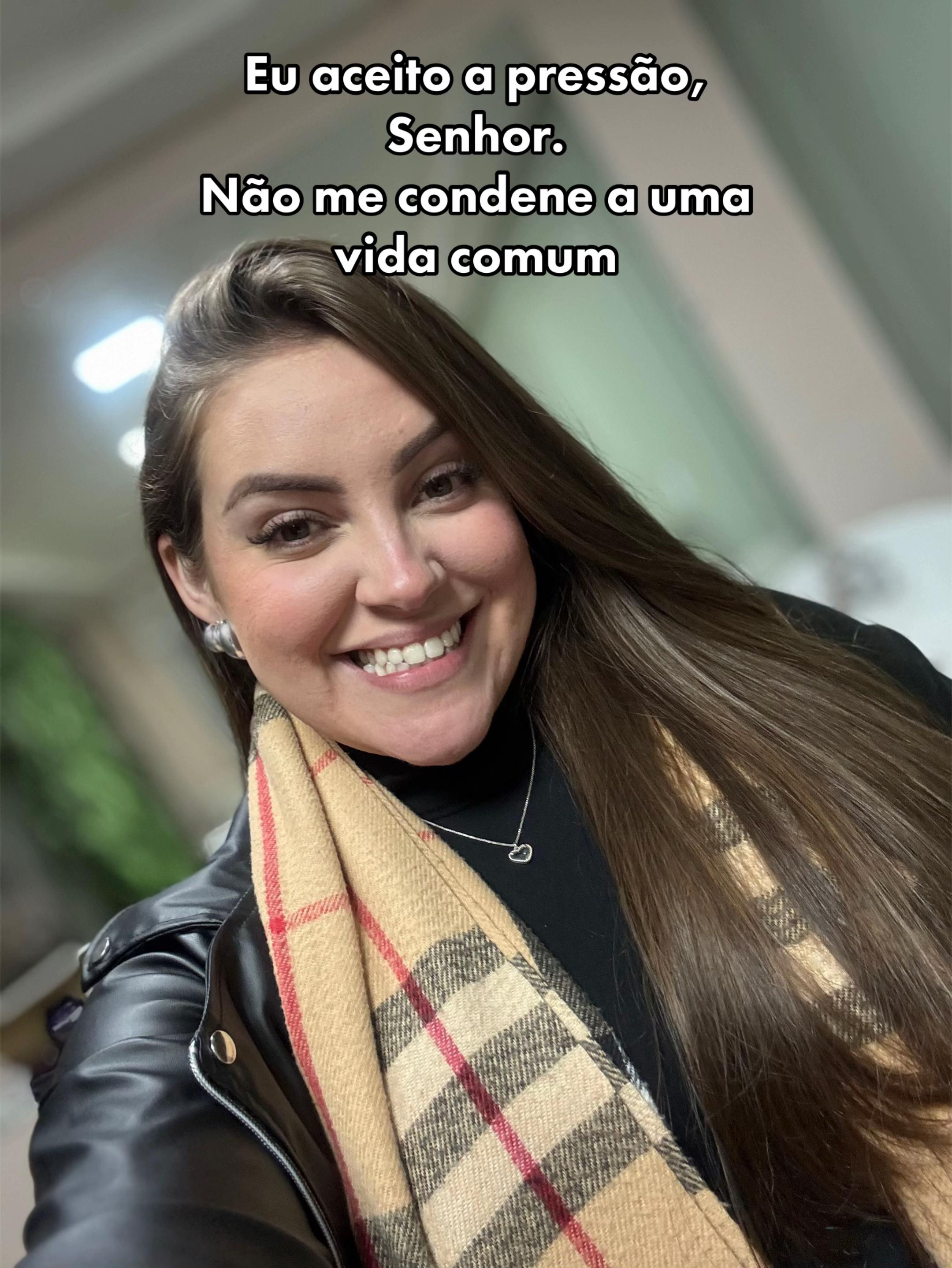 @Vit&oacute;ria Furtado