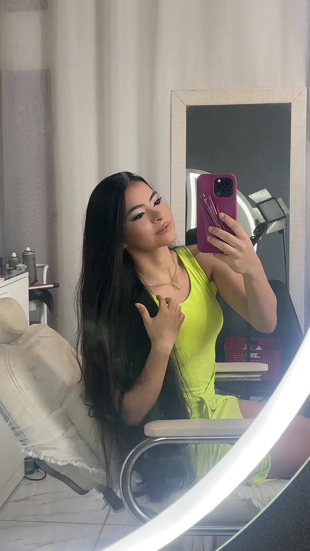 @Naiane_.sant