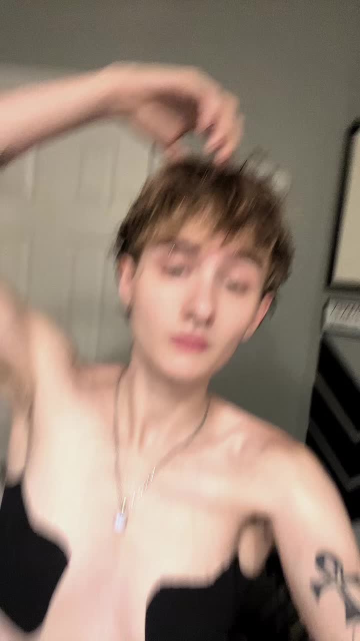 @𝕷