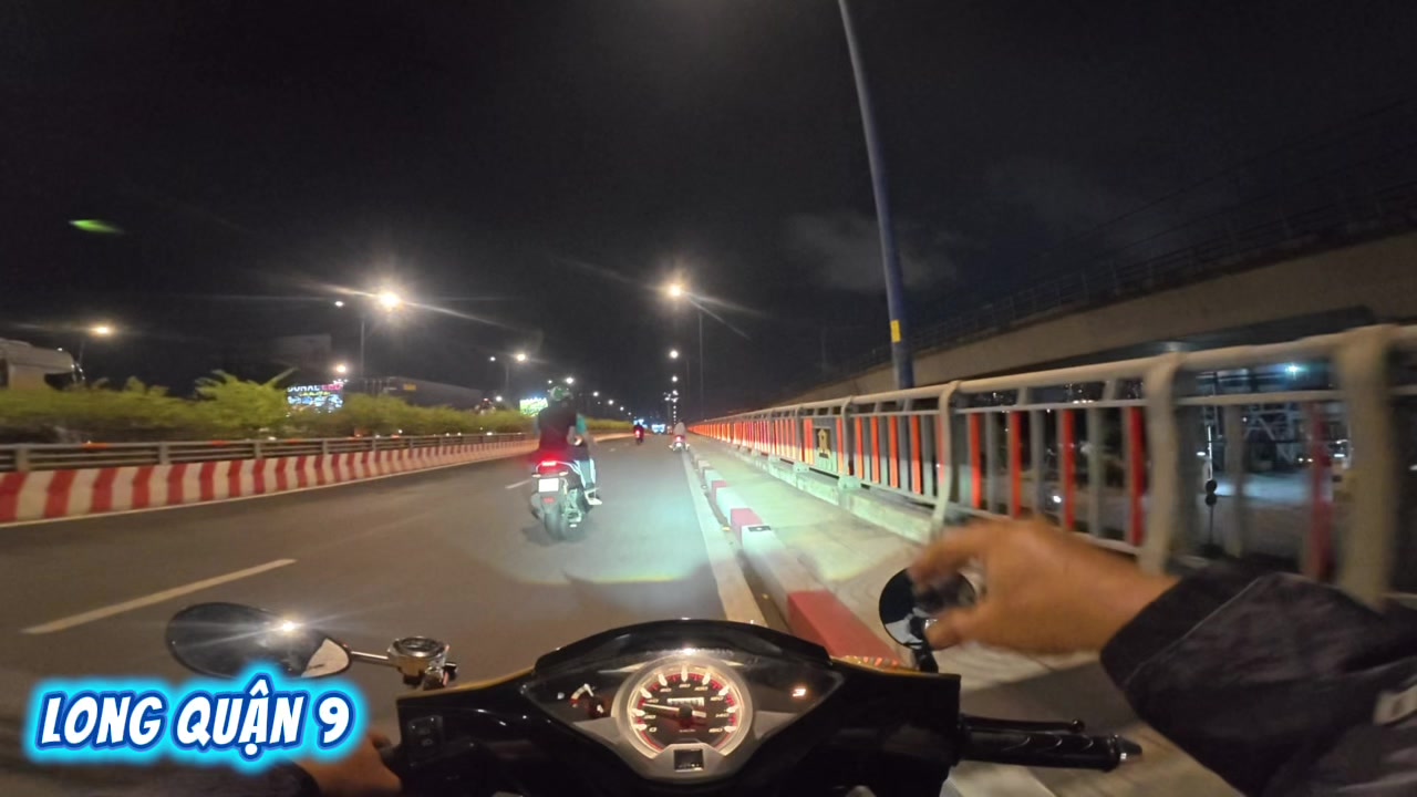 @Long Quận 9