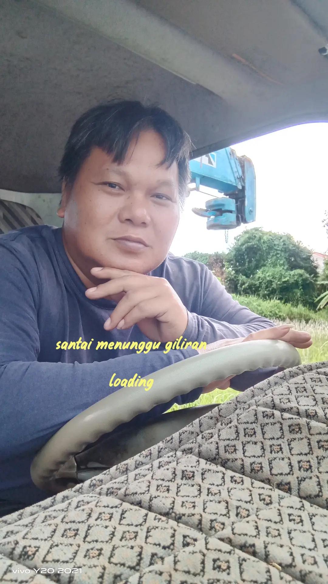 @Awan awan Gelap☁️🌨️🌧️💨