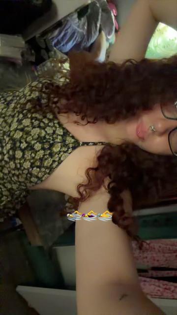 @curlyredh3ad04