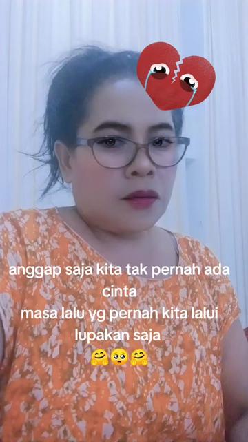 @💞👑PUTRI QUEEN 👑💞