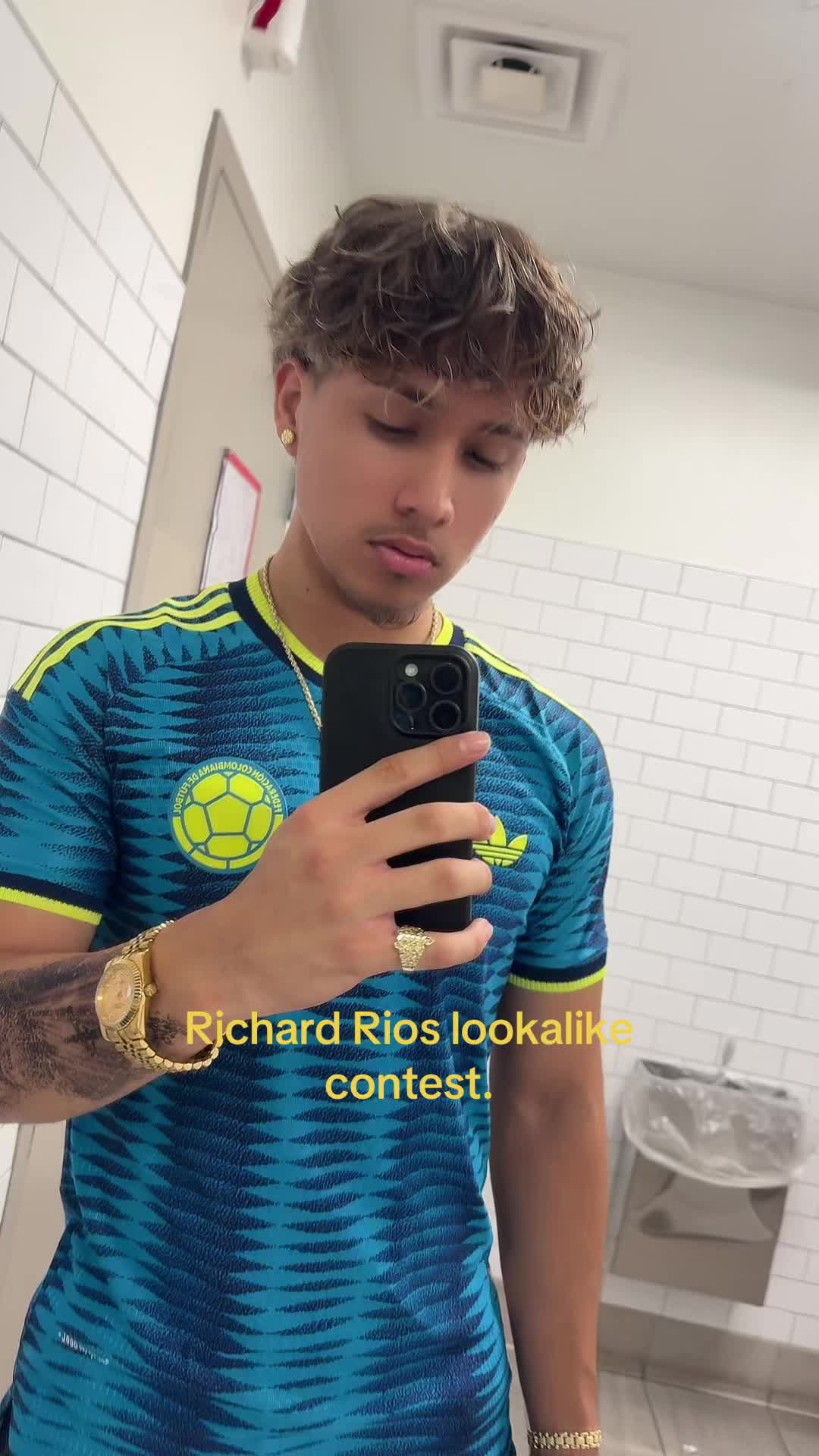 @jamezmontanoo