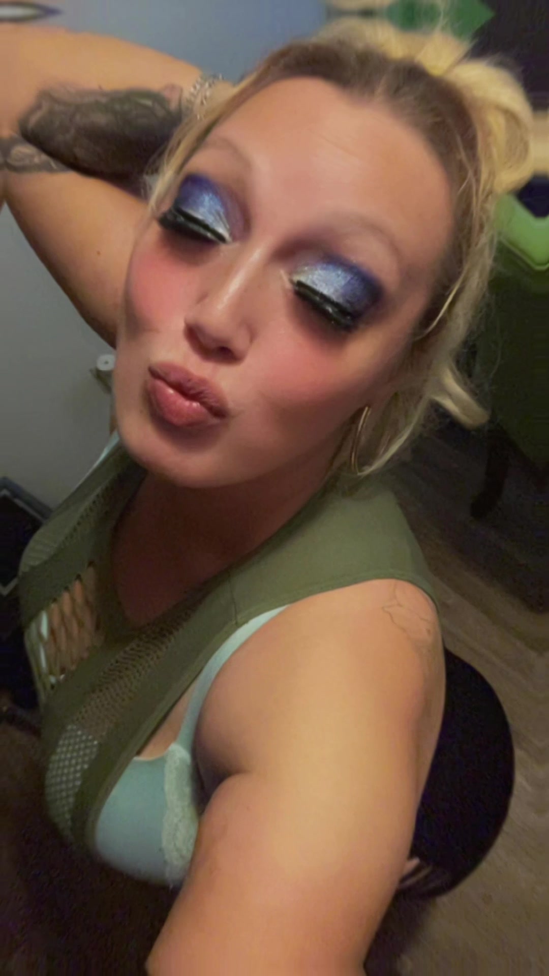 @Jojo