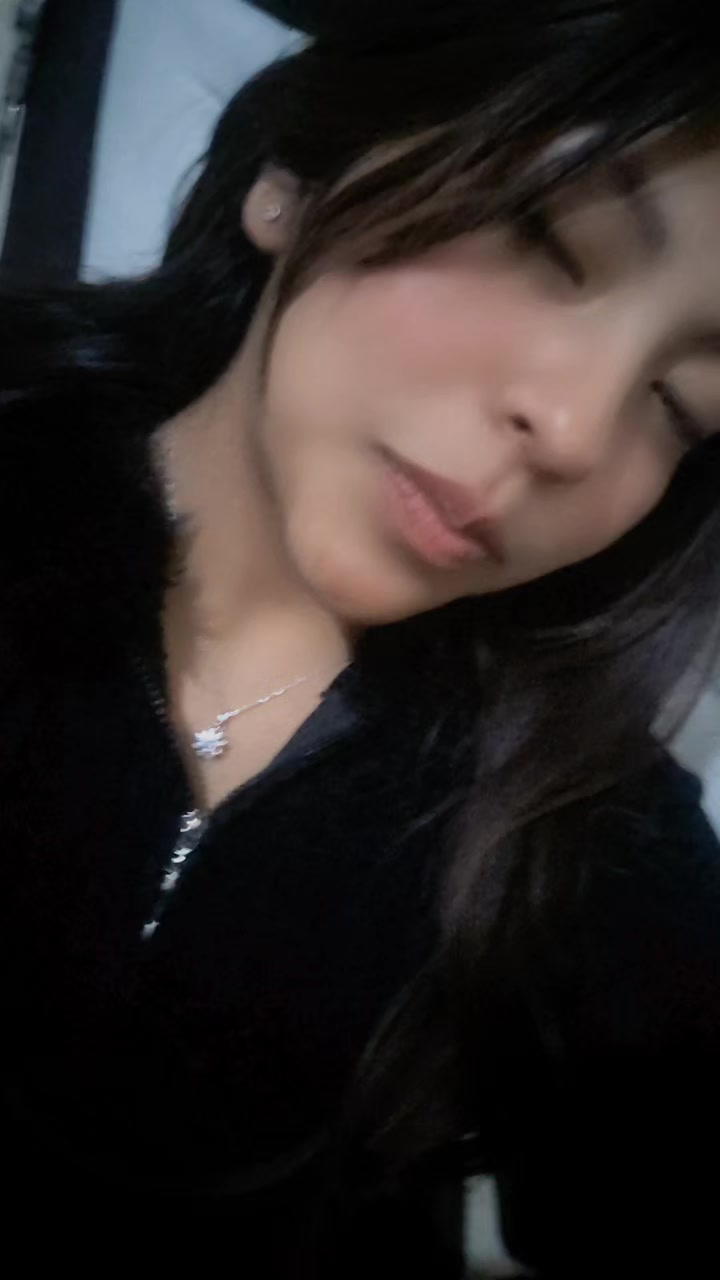 @💜uchis💜