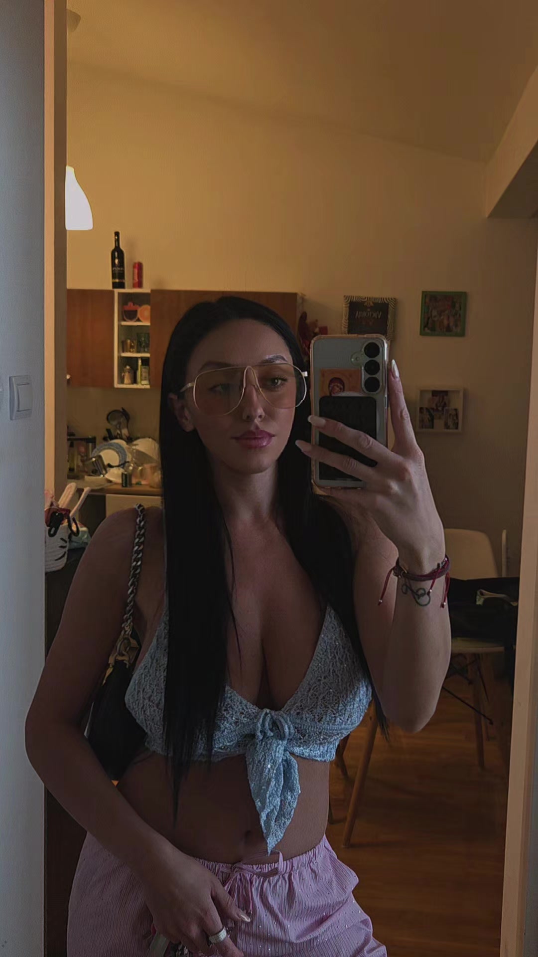 @VIKTORIJA