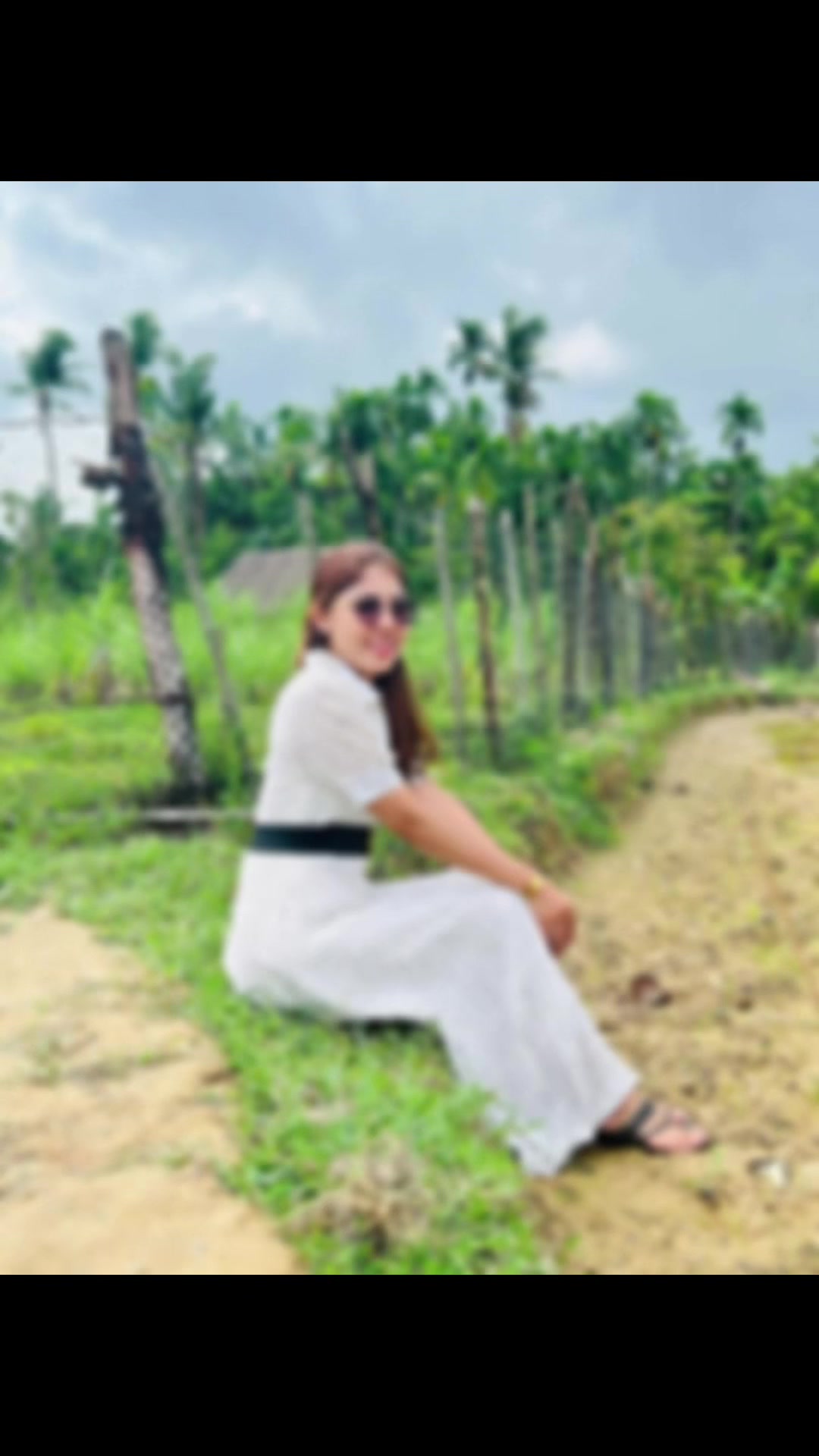 @Lwin-အထည်လက်ကားပင်ရင်း