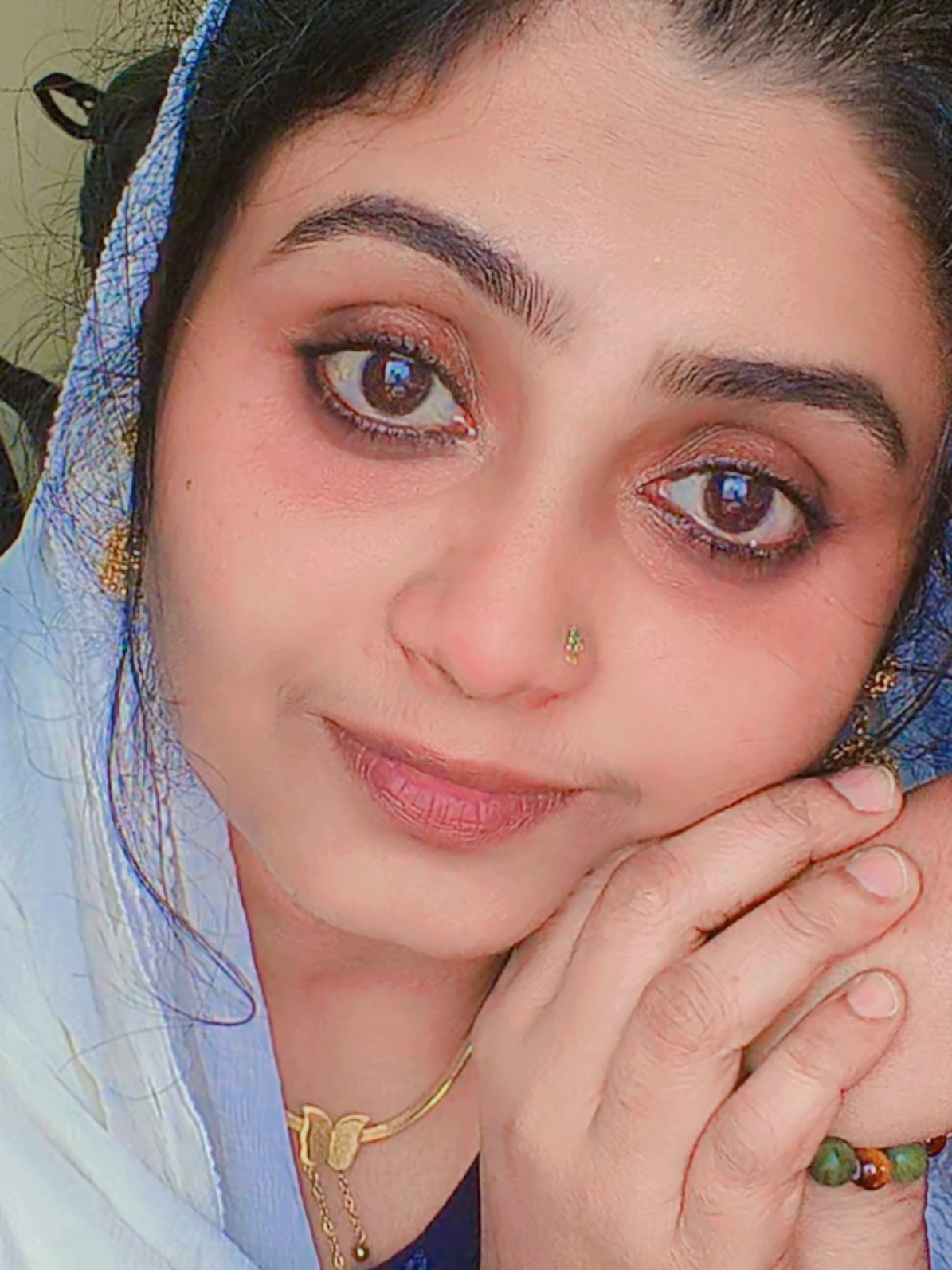 @🧿🦋DHanYA SUreSh🦋🧿