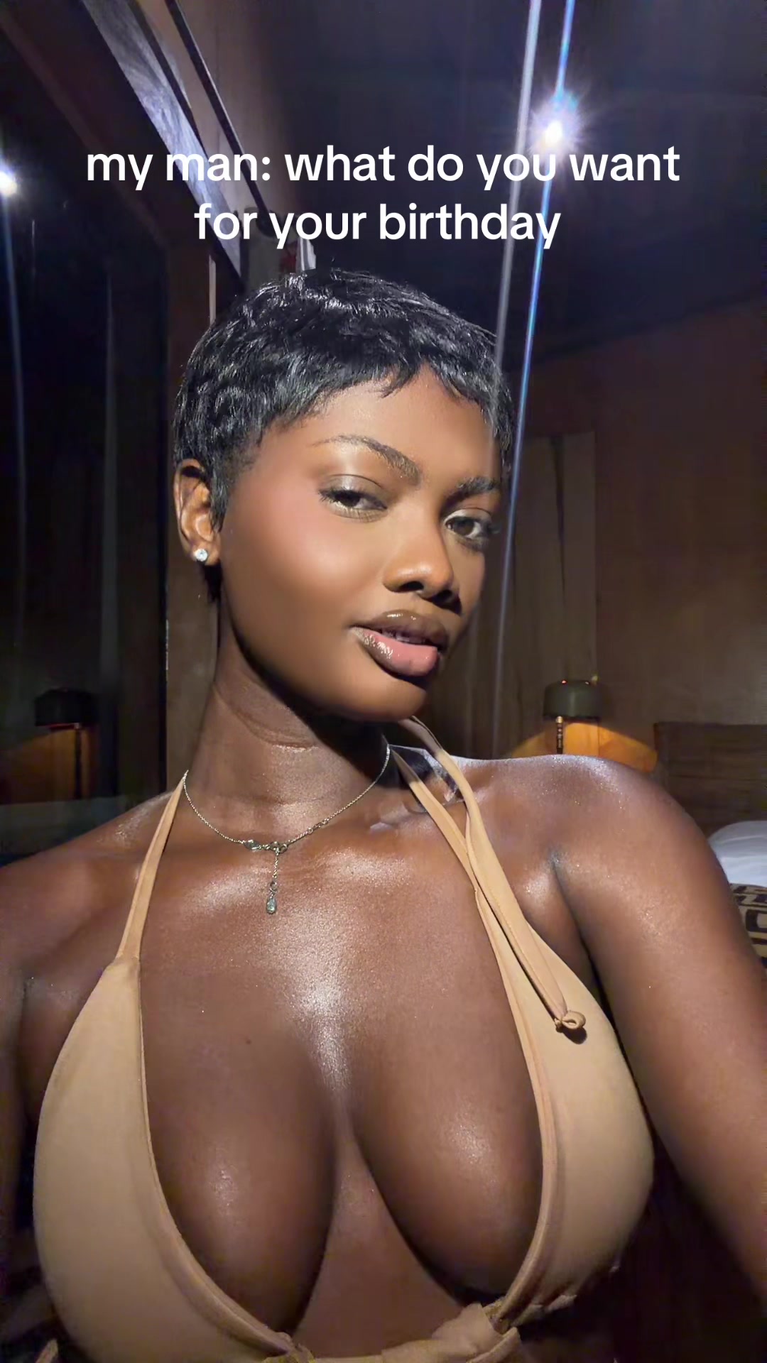@ewuramabiney_