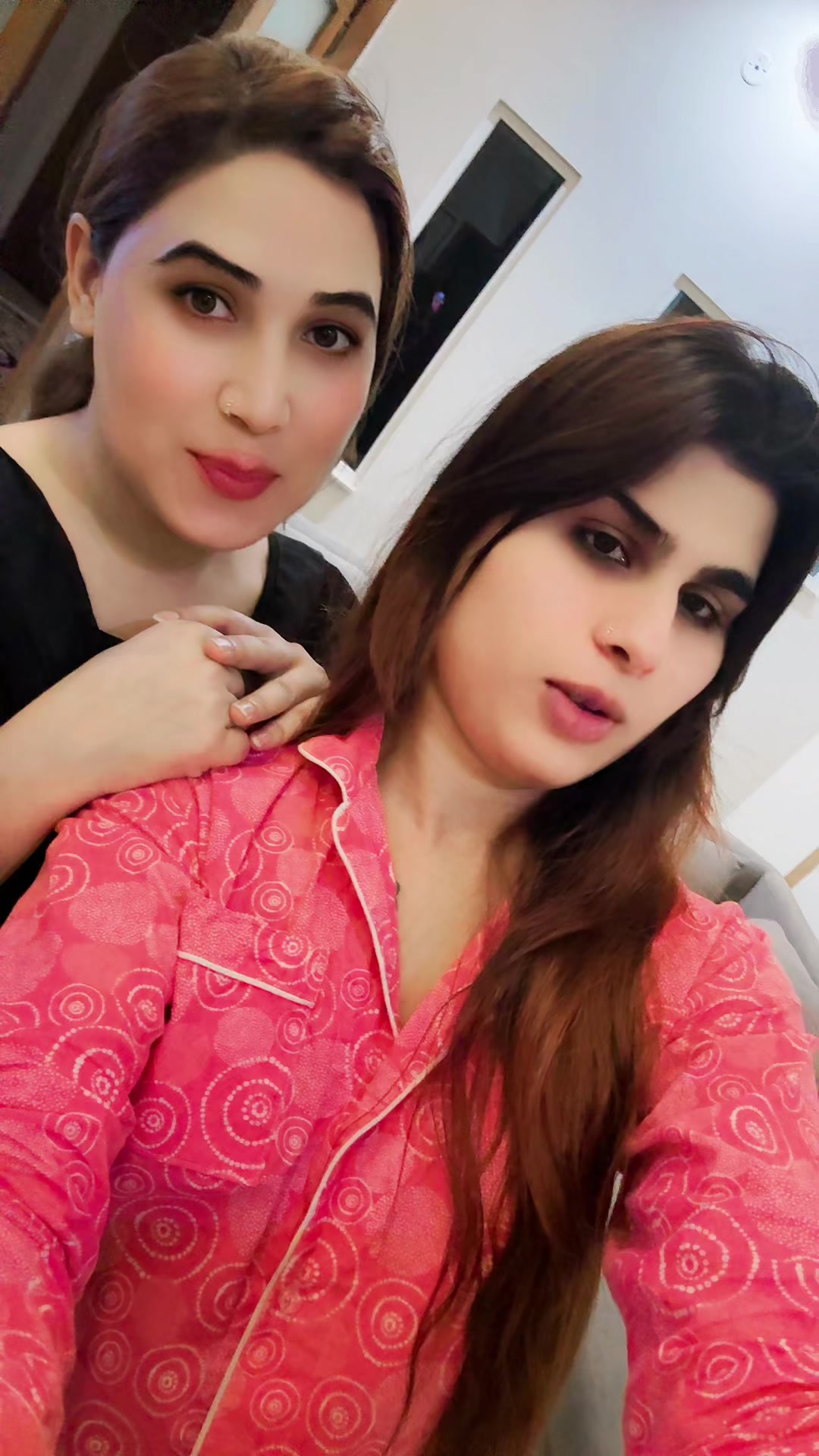 @MAHI 👑