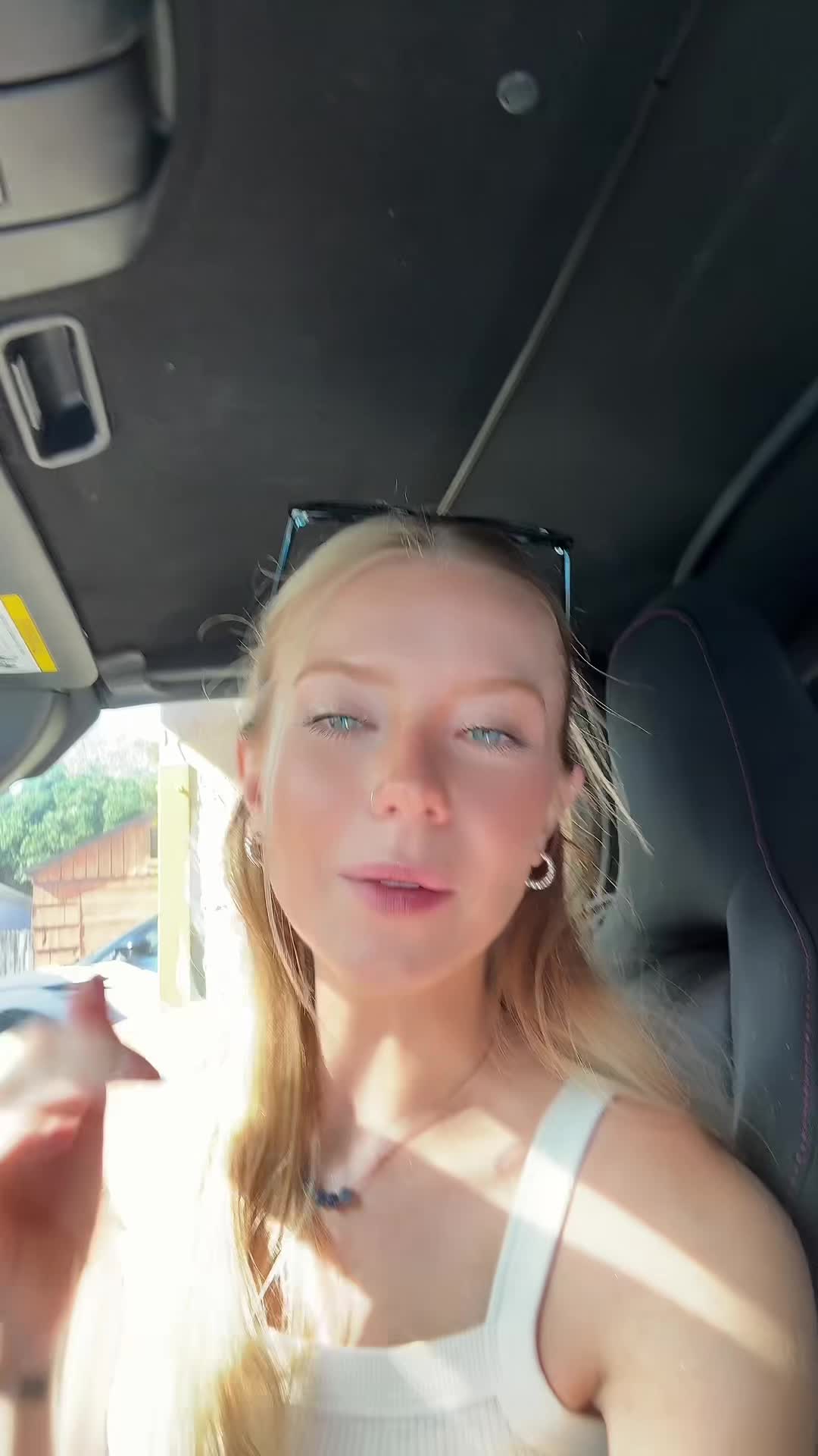 @mkizzy