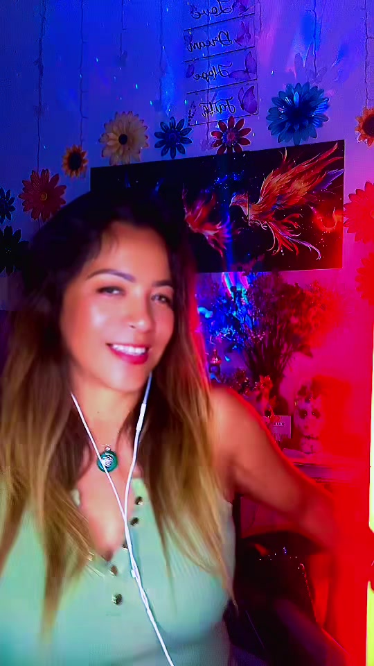 @🐦🔥ᴛᴅᴛ🇺🇲ʜғ_ɪǍm_BħěÝ🦋🌻💫