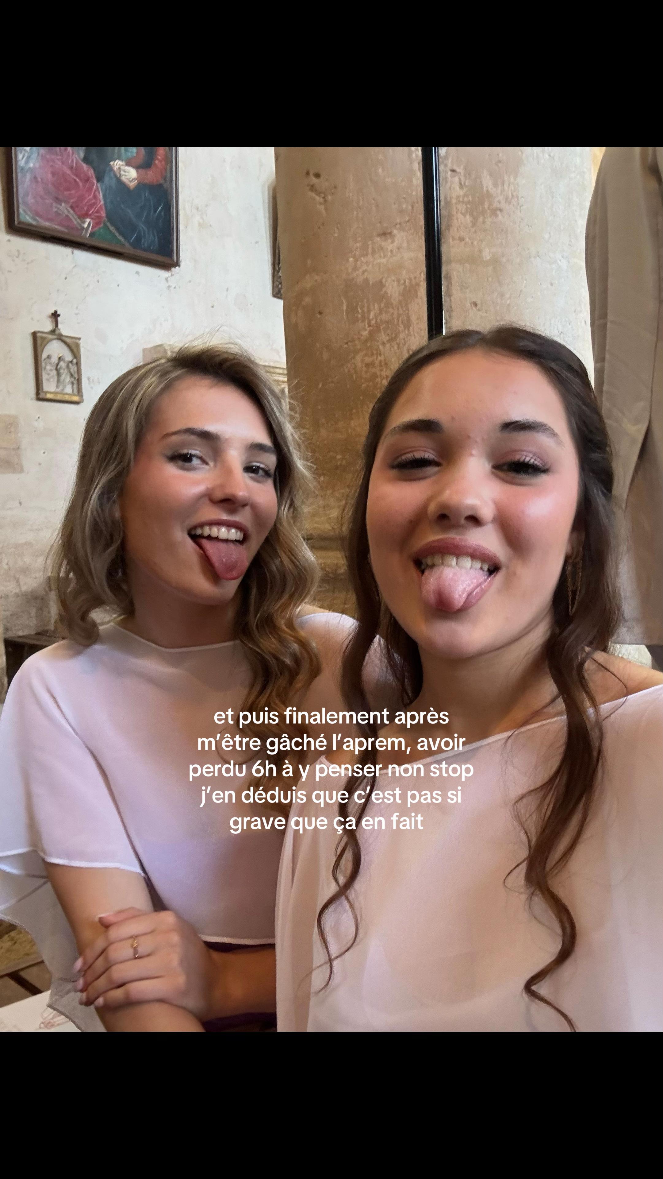 @juliaa