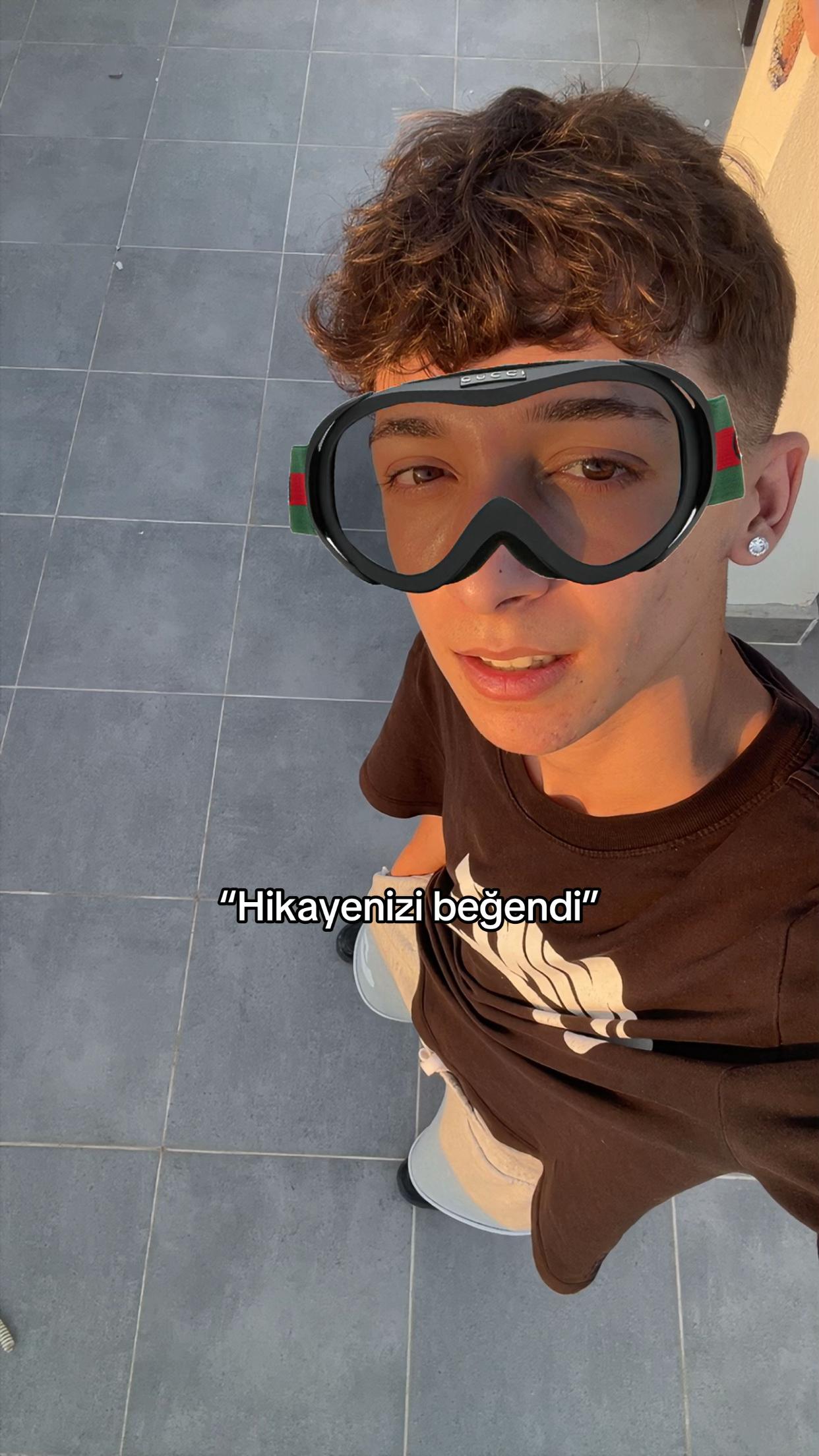 @heeyhako