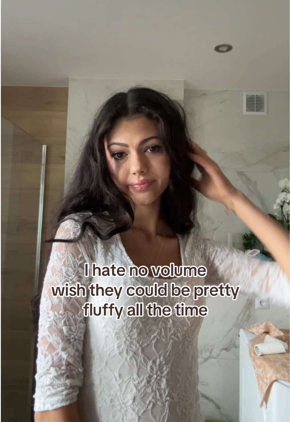 @nicoleporeba