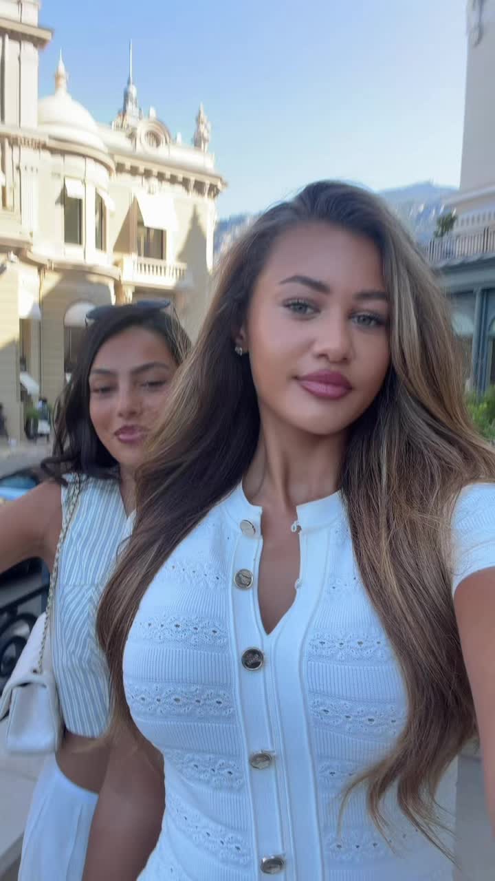 @Safiya