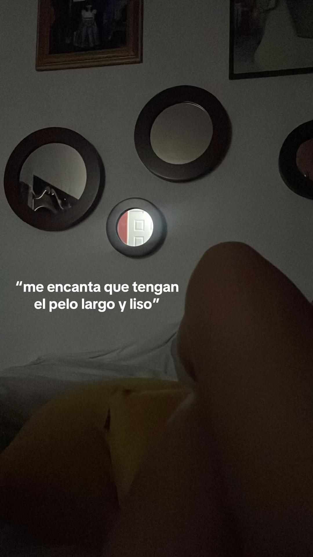 @🦦
